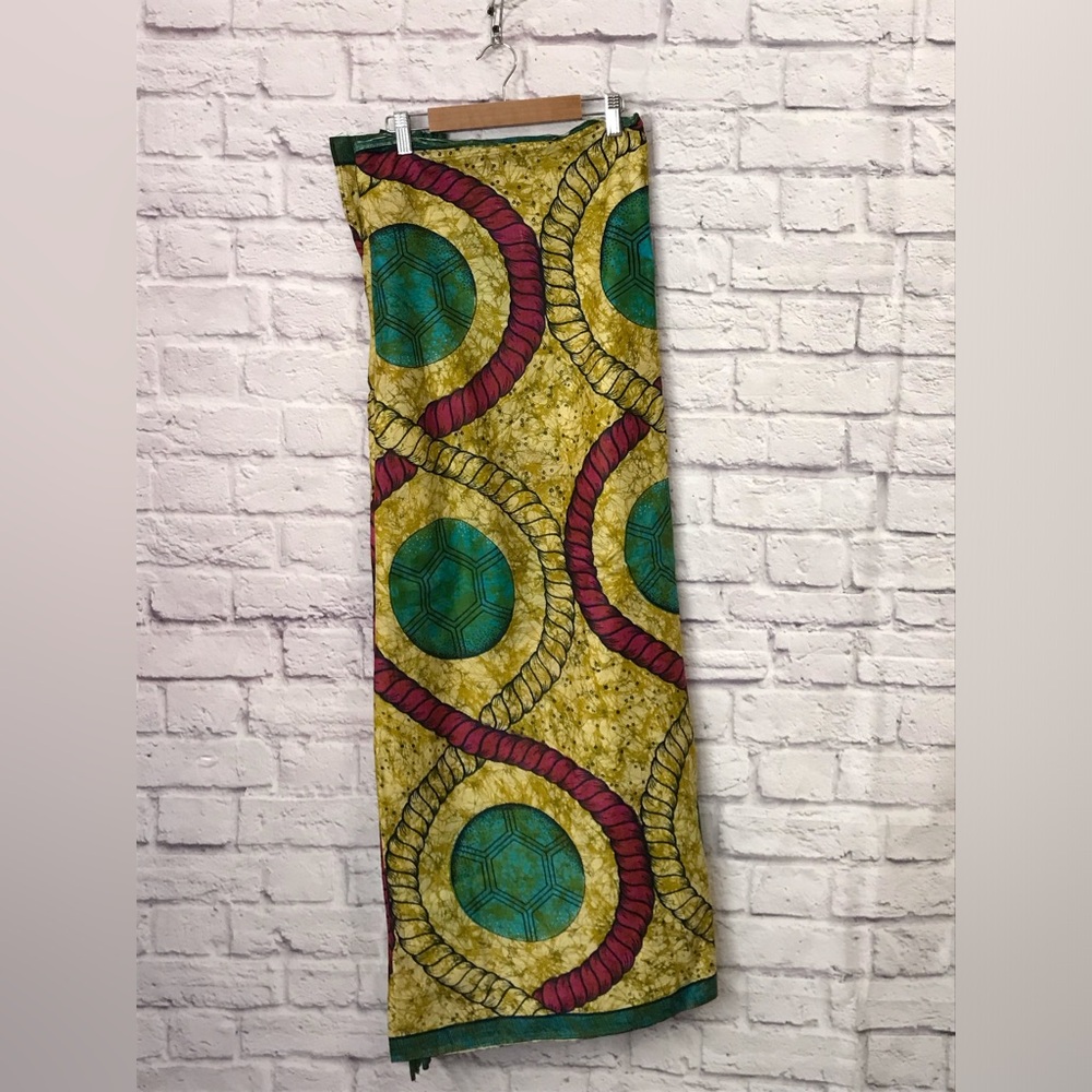 P0016. Vintage African Print Vibrant Patterned Top, Skirt and Headwrap - Picture 3 of 3